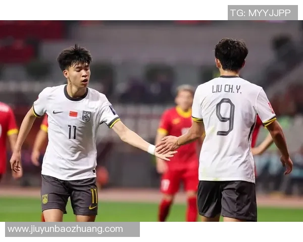 足球明星心目中的最爱球队揭晓他们的支持与热情 足球明星心目中的最爱球队揭晓他们的支持与热情