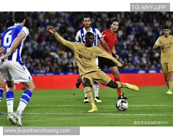 足球明星死忠粉的热情瞬间捕捉与精彩瞬间分享